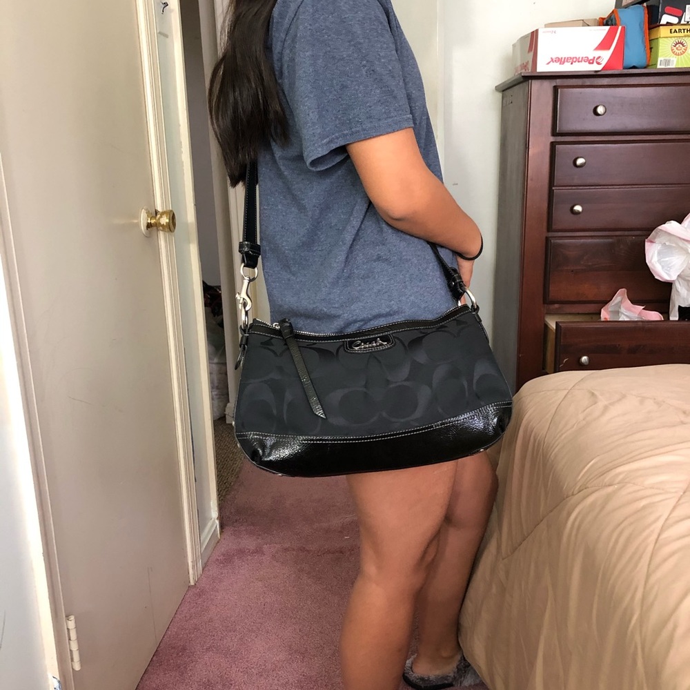 ⬇️🌈Coach crossbody/ shoulder bag